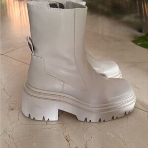 Zara Off-White Platform Heeled Boots